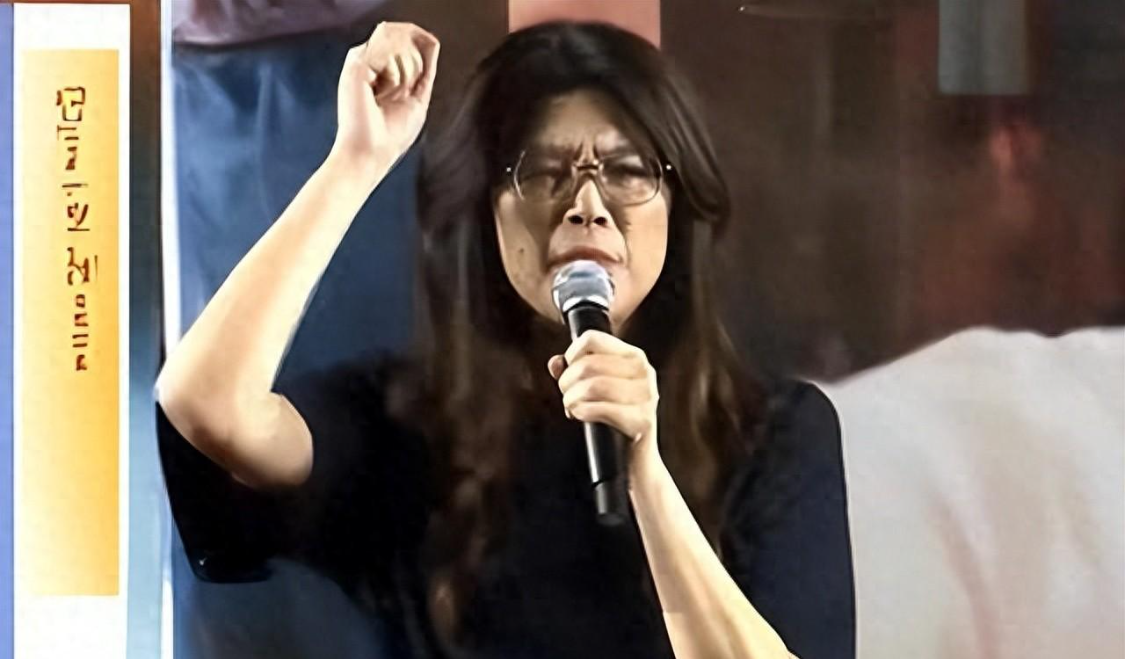 欧冠直播-郑丽文坦言：如国民党无法扭转乾坤，台湾等不到2028“和平选举”